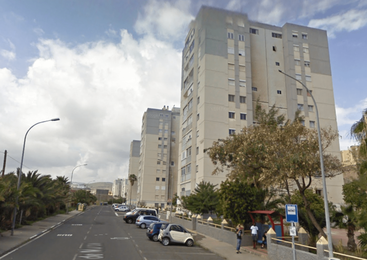 El cuerpo sin vida se encontró en una de las viviendas del bloque 3 de Eucaliptos II (Foto Google Maps)